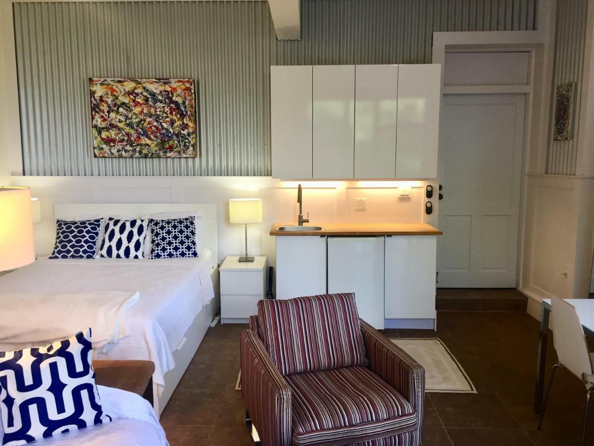 Villa Del Mar Studios E And W Freshwater Pond Екстериор снимка