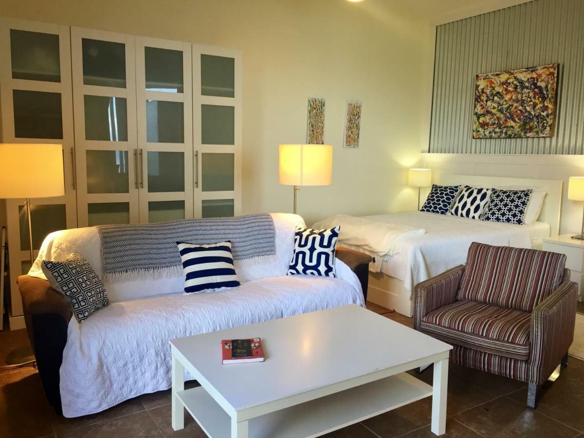 Villa Del Mar Studios E And W Freshwater Pond Екстериор снимка